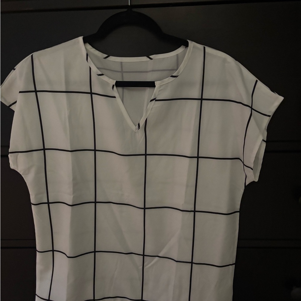 Women's White and Black Grid Pattern Top